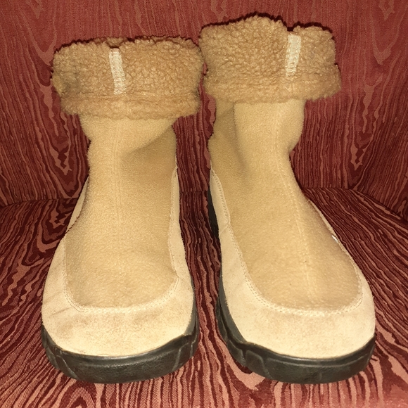 LANDS' END TAN FLUX FUR LINING WOMEN'S SIZE 9 - Picture 6 of 9